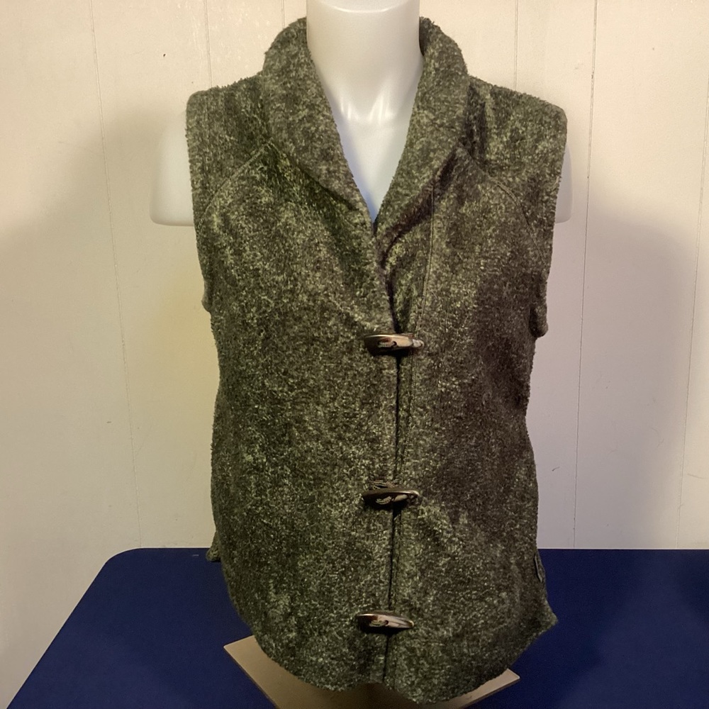 Woolrich vest with toggle buttons Womens medium